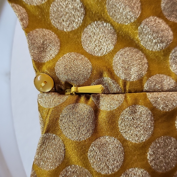 Baby GAP Gold/Yellow Dress - Picture 5 of 8